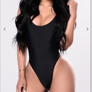 Brand new fashion nova high leg swim suit so hott
